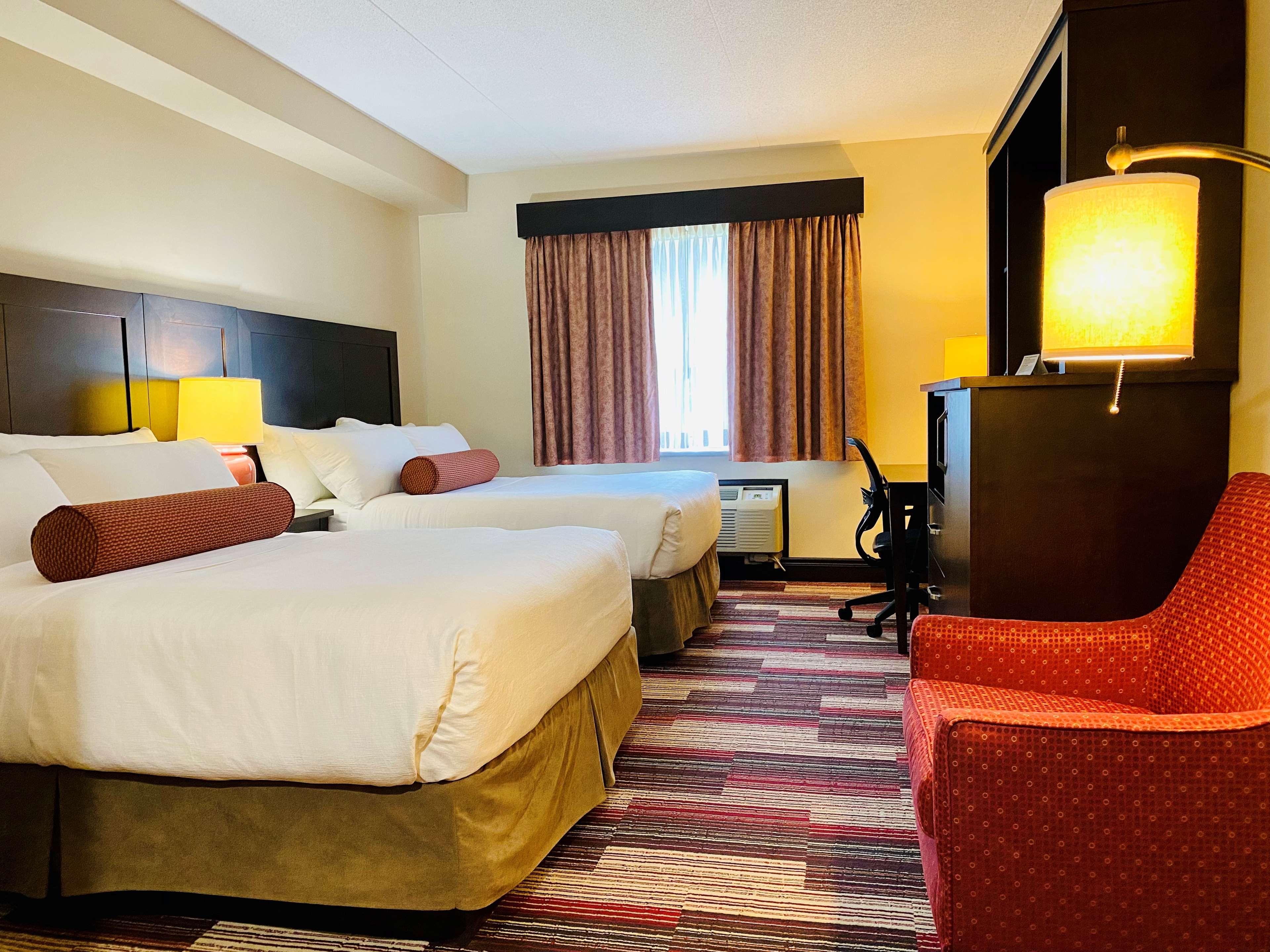 Best Western Plus Stoneridge Inn & Conference Centre London Ontario Exterior photo